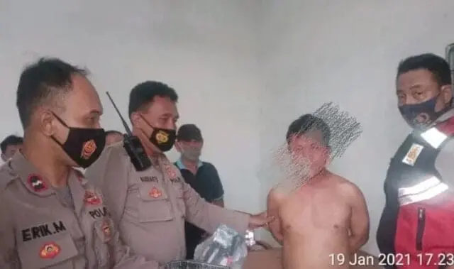 Pelaku Ganjal ATM Diringkus Warga di Cipondoh, Biasa Beroperasi di Tangerang Pelaku Ganjal ATM Diringkus Warga di Cipondoh, Biasa Beroperasi di Tangerang