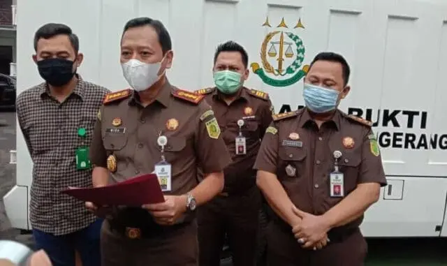 Proyek Fiktif RSUP dr Sitanala 3,8M, Kejari Kota Tangerang Tetapkan 2 Tersangka Proyek Fiktif RSUP dr Sitanala 3,8M, Kejari Kota Tangerang Tetapkan 2 Tersangka