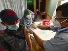 Nakes Kota Tangerang Mulai Divaksin Covid-19