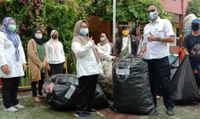 Tangerang Bersedekah, SDN Sudimara Timur 4 dan 5 Sedekah Sampah Tangerang Bersedekah, SDN Sudimara Timur 4 dan 5 Sedekah Sampah