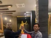 Tingkatkan Kesadaran Hukum Pemilik Media Online, SMSI Tangsel Gendeng Lawyer Boy Sulimas Tingkatkan Kesadaran Hukum Pemilik Media Online, SMSI Tangsel Gendeng Lawyer Boy Sulimas