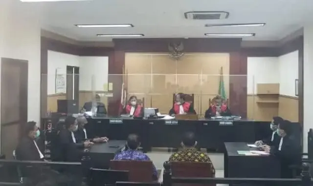 Kasus Penyeludupan Mantan Dirut PT. Garuda Indonesia Disidangkan di PN Tangerang, Tak Ditahan Karna Alasan Penerbangan Kasus Penyeludupan Mantan Dirut PT. Garuda Indonesia Disidangkan di PN Tangerang, Tak Ditahan Karna Alasan Penerbangan