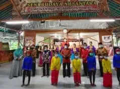 Maju Pilgub Rano Karno Dapat Dukungan Seniman dan Budayawan Kota Tangerang Maju Pilgub Rano Karno Dapat Dukungan Seniman dan Budayawan Kota Tangerang
