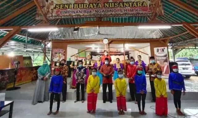 Maju Pilgub Rano Karno Dapat Dukungan Seniman dan Budayawan Kota Tangerang Maju Pilgub Rano Karno Dapat Dukungan Seniman dan Budayawan Kota Tangerang