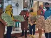 Satgas Golkar Peduli Bergerak Bantu Korban Banjir di Kota Tangerang Satgas Golkar Peduli Bergerak Bantu Korban Banjir di Kota Tangerang