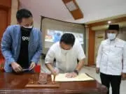 Majukan UMKM, Pemkot Tangerang Kerjasama Dengan Tokopedia dan Gojek Majukan UMKM, Pemkot Tangerang Kerjasama Dengan Tokopedia dan Gojek