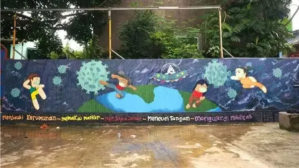 Mahasiswa KKN UNS Membuat Mural sebagai Sosialisasi untuk Warga Bojong Nangka Mahasiswa KKN UNS Membuat Mural sebagai Sosialisasi untuk Warga Bojong Nangka