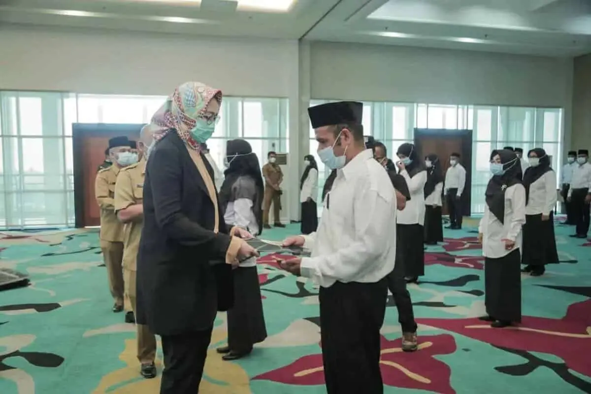 Pemkot Tangsel Lantik 197 Non PNS, Guru K2 Diangkat Jadi PPPK