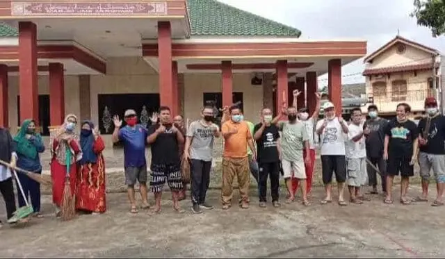 Semangat Gotong Royong, Aleg PKS Ikut Kerja Bakti Semangat Gotong Royong, Aleg PKS Ikut Kerja Bakti