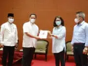 Aset, Pemkot Tangerang Terima 190 Sertifikat Hak Pakai Tanah dari BPN Aset, Pemkot Tangerang Terima 190 Sertifikat Hak Pakai Tanah dari BPN