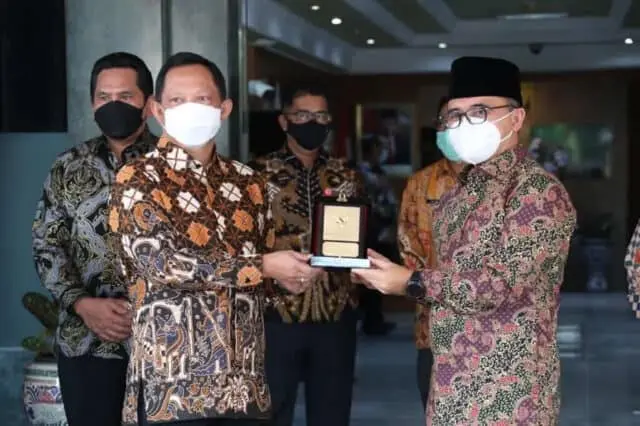 Temui Mendagri, Apkasi Laporkan Persiapan Munas V 2021 di Jakarta Temui Mendagri, Apkasi Laporkan Persiapan Munas V 2021 di Jakarta