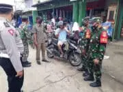 Dukung PPKM Mikro, Koramil 08/Kronjo Terus Operasi Masker Dukung PPKM Mikro, Koramil 08/Kronjo Terus Operasi Masker