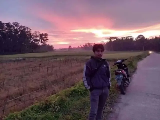 Aktivis Pandeglang Iding Gunadi Angkat Bicara Soal Pembangunan Jalan Tanpa Wiremesh Aktivis Pandeglang Iding Gunadi Angkat Bicara Soal Pembangunan Jalan Tanpa Wiremesh
