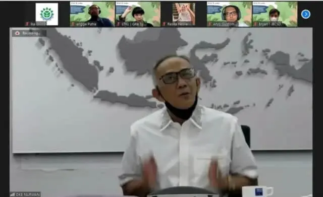 Masa Depan Kelapa Sawit Berkelanjutan di Indonesia Masa Depan Kelapa Sawit Berkelanjutan di Indonesia