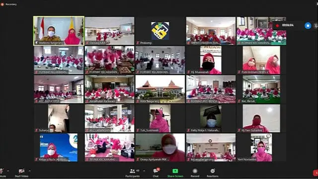 Pengajian Forum Majelis Ta'lim Akhlakul Karimah di Masa Pandemi Secara Virtual Pengajian Forum Majelis Ta'lim Akhlakul Karimah di Masa Pandemi Secara Virtual