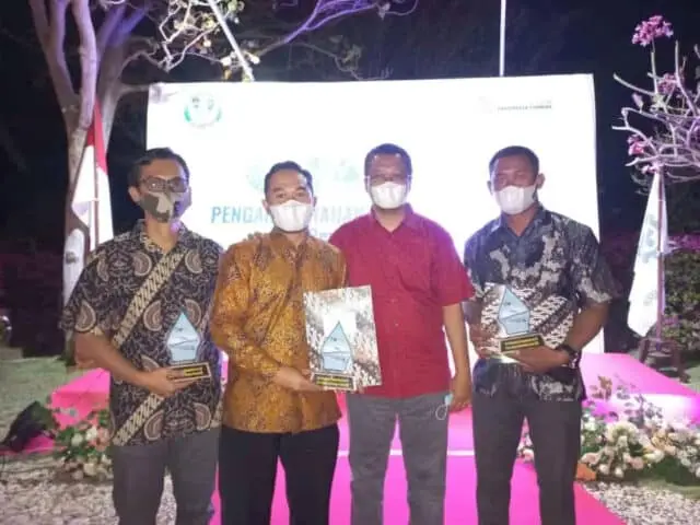 Elnusa Petrofin Unit FT Badas Raih Penghargaan dari Gubernur Nusa Tenggara Barat Elnusa Petrofin Unit FT Badas Raih Penghargaan dari Gubernur Nusa Tenggara Barat