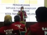 Wakil Walikota Tangerang Selatan Kukuhkan Satgas KTR Wakil Walikota Tangerang Selatan Kukuhkan Satgas KTR