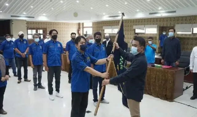 Abdul Majid Resmi Dilantik Ketua PWI Kota Tangerang Preode 2021-2024 Abdul Majid Resmi Dilantik Ketua PWI Kota Tangerang Preode 2021-2024