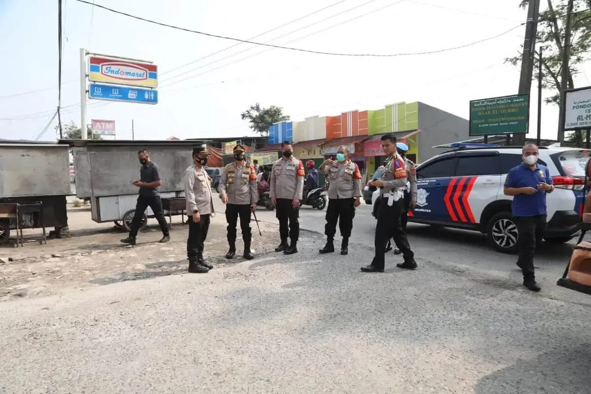 Polresta Tangerang Survey Titik Penyekatan Jalur Mudik Polresta Tangerang Survey Titik Penyekatan Jalur Mudik