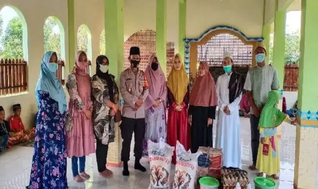 Saba Ke Ponpes, Kapolsek Cisoka Bagikan Sembako dan Takji Saba Ke Ponpes, Kapolsek Cisoka Bagikan Sembako dan Takji