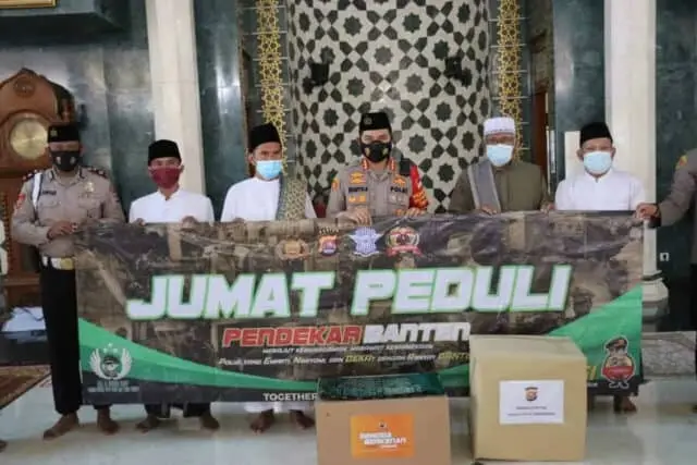 Jumling di Masjid Agung Al-Amjad, Kapolresta Tangerang Imbau Masyarakat Tidak Mudik Jumling di Masjid Agung Al-Amjad, Kapolresta Tangerang Imbau Masyarakat Tidak Mudik