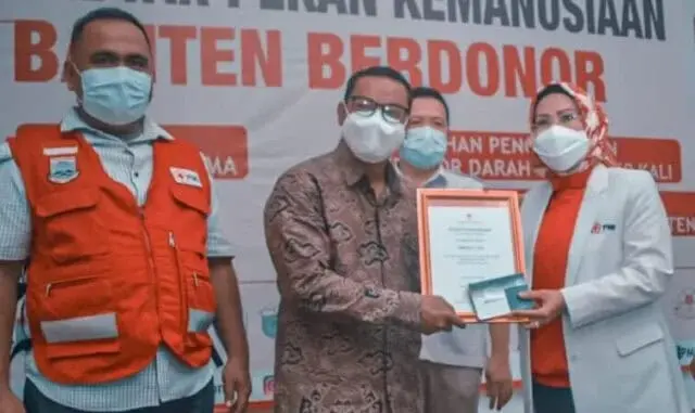 50 Kali Donor, Warga Kota Tangerang Diganjar Penghargaan PMI Banten 50 Kali Donor, Warga Kota Tangerang Diganjar Penghargaan PMI Banten