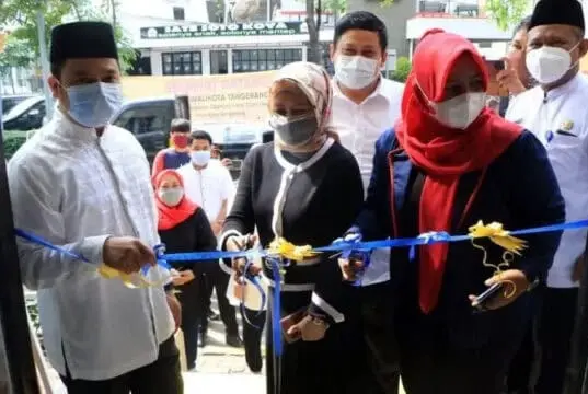 Arief Resmikan Sentra Oleh-Oleh Kota Tangerang di Rest Area Tol