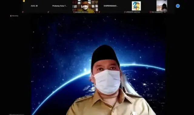 Arief Perintahkan ASN Sosialisasikan Panduan Ibadah Ramadhan Selama Pandemi Arief Perintahkan ASN Sosialisasikan Panduan Ibadah Ramadhan Selama Pandemi