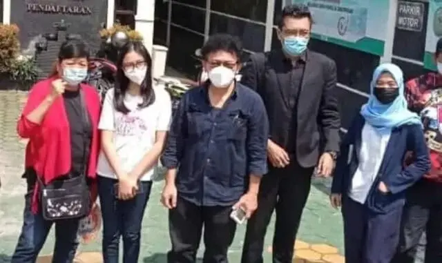 Artis Cilik Ruth Gediana Rungkat di Pengadilan Agama Pandeglang, Ada Apa? Artis Cilik Ruth Gediana Rungkat di Pengadilan Agama Pandeglang, Ada Apa?