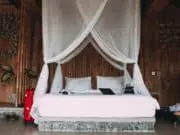 Strategi Menawarkan Kamar Hotel Ditengah Pandemi Covid-19