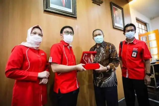 Telkomsel Siapkan Penyelenggaraan Teknologi Baru di Kota Bandung Telkomsel Siapkan Penyelenggaraan Teknologi Baru di Kota Bandung