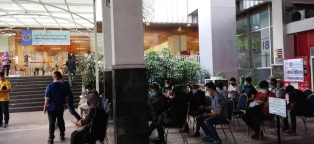 Sebanyak 4.371 Awak MediaTuntas Divaksinasi; Gelombang III Sedang Dipersiapkan Sebanyak 4.371 Awak MediaTuntas Divaksinasi; Gelombang III Sedang Dipersiapkan