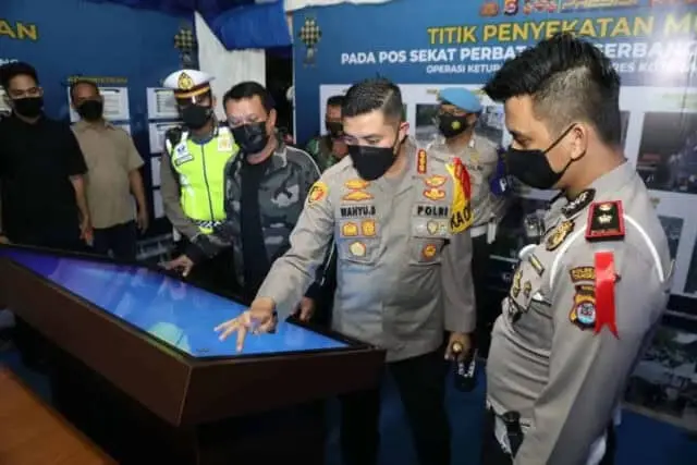 Kunjungi Posyan Citra Raya, Kapolda Banten Apresiasi Panel Data Digital Kunjungi Posyan Citra Raya, Kapolda Banten Apresiasi Panel Data Digital