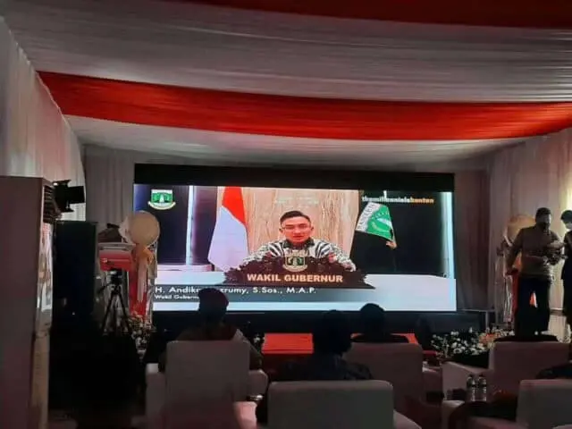 Launching TRUST, Wagub Minta Bank Banten Bisa Dirasakan Kehadirannya di Masyarakat Launching TRUST, Wagub Minta Bank Banten Bisa Dirasakan Kehadirannya di Masyarakat
