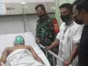 Istri Ramdoni Korban Pengeroyakan, Minta Polisi Tangkap Para Pelaku Secepatnya Istri Ramdoni Korban Pengeroyakan, Minta Polisi Tangkap Para Pelaku Secepatnya