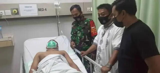 Istri Ramdoni Korban Pengeroyakan, Minta Polisi Tangkap Para Pelaku Secepatnya
