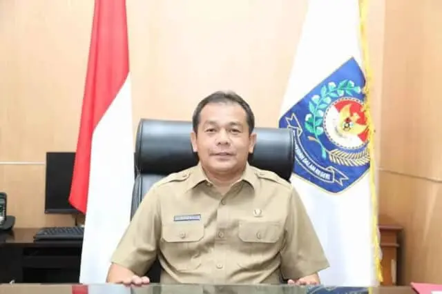 Peringati Hari Lahir Pancasila, Kemendagri Minta Masyarakat Naikkan Bendera Merah-Putih Satu Tiang Peringati Hari Lahir Pancasila, Kemendagri Minta Masyarakat Naikkan Bendera Merah-Putih Satu Tiang