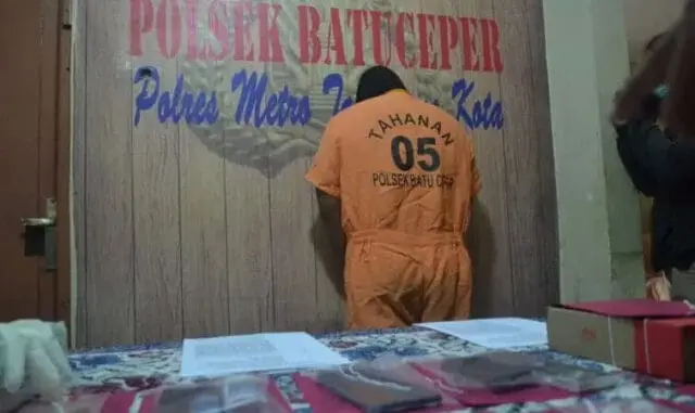 Bandar Narkoba Ditangkap di Pinang, 180 Gram Sabu Disita Polsek Batuceper Bandar Narkoba Ditangkap di Pinang, 180 Gram Sabu Disita Polsek Batuceper