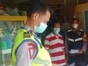 Cooling Sistem, Anggota Polisi Jatiuwung Rayu Pemudik Lakukan Swab Antigen Cooling Sistem, Anggota Polisi Jatiuwung Rayu Pemudik Lakukan Swab Antigen