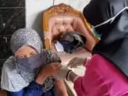 Kota Tangerang Berikan Layanan Door To Door Vaksinasi Lansia Kota Tangerang Berikan Layanan Door To Door Vaksinasi Lansia