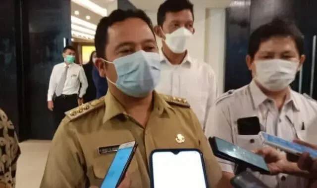 Wali Kota Akui Vaksinasi UMKM dan PKL Kota Tangerang Belum Pas Sasaran Wali Kota Akui Vaksinasi UMKM dan PKL Kota Tangerang Belum Pas Sasaran