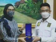 Stafsus Jokowi Kunjungi Andika Hazrumy Pastikan Banten Dapat 18 Ribu Vaksin untuk ODK Stafsus Jokowi Kunjungi Andika Hazrumy Pastikan Banten Dapat 18 Ribu Vaksin untuk ODK