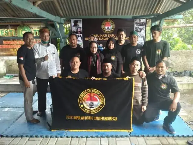 Perkumpulan Debus Banten Indonesia Konsolidasi Kepengurusan Menuju Deklarasi Perkumpulan Debus Banten Indonesia Konsolidasi Kepengurusan Menuju Deklarasi
