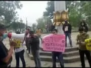 Kecam Intimimidasi Wartawan, Puluhan Jurnalis Geruduk Kantor Pusat Pemkot Tangsel Kecam Intimimidasi Wartawan, Puluhan Jurnalis Geruduk Kantor Pusat Pemkot Tangsel