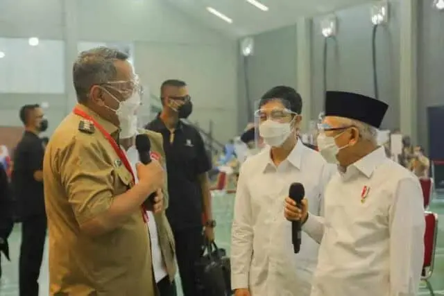 Tinjau Vaksinasi, Wapres Minta Pemkot Tangsel Percepat Persebaran Vaksin Covid-19
