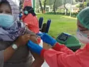 300 Dosis Perhari, RSUP Dr Sitanala Vaksinasi Masyarakat Tangerang 300 Dosis Perhari, RSUP Dr Sitanala Vaksinasi Masyarakat Tangerang