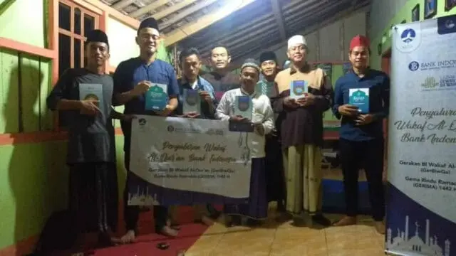Laznas Dewan Da’wah, Bank Indonesia, dan Maybank Syariah Salurkan Al Qur’an, Iqro, dan Juz Amma di Wilayah Malingping Laznas Dewan Da’wah, Bank Indonesia, dan Maybank Syariah Salurkan Al Qur’an, Iqro, dan Juz Amma di Wilayah Malingping