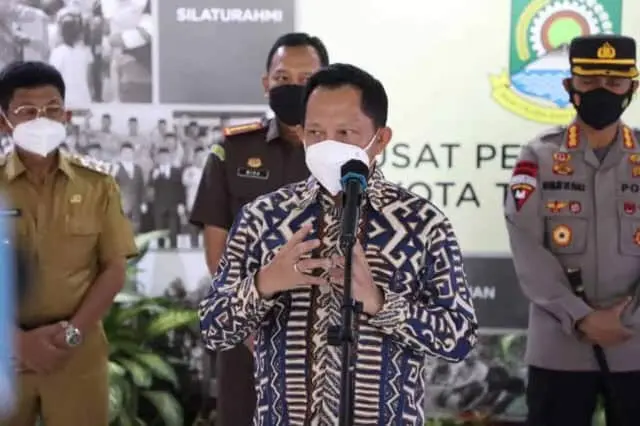 Mendagri Apresiasi Terobosan Pemerintah Kota Tangerang Bantu Masyarakat Terdampak Pandemi Mendagri Apresiasi Terobosan Pemerintah Kota Tangerang Bantu Masyarakat Terdampak Pandemi