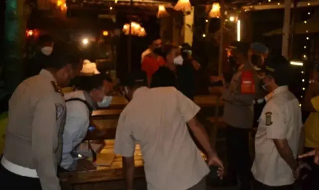 PPKM Darurat Hari ke-10, Kesadaran Pedagang di Kota Tangerang Kurang, Ini Alasannya PPKM Darurat Hari ke-10, Kesadaran Pedagang di Kota Tangerang Kurang, Ini Alasannya