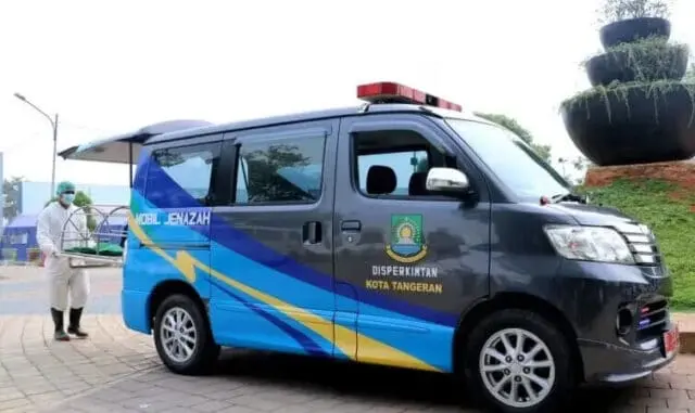 Bantu Evakuasi, Kendaraan Operasional Pemkot Tangerang Jadi Mobil Jenazah Bantu Evakuasi, Kendaraan Operasional Pemkot Tangerang Jadi Mobil Jenazah